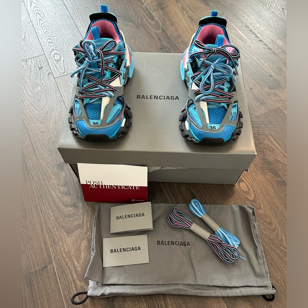 Balenciaga Track Runner